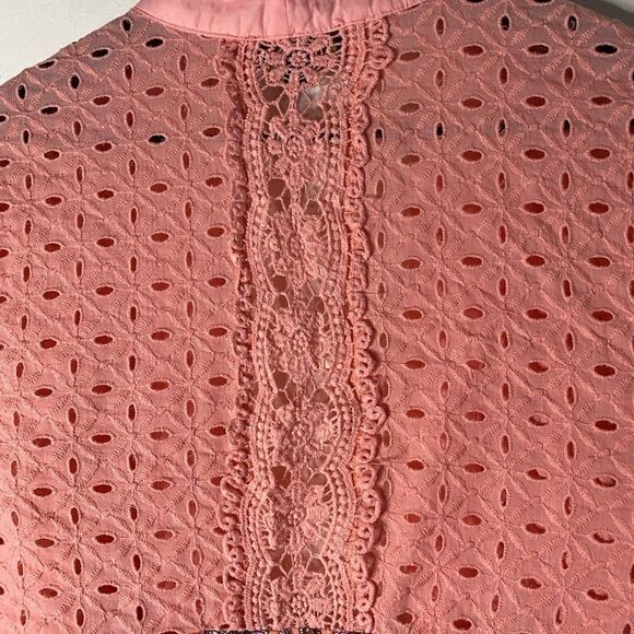 Suzanne Betro Open Front Pink Eyelet Floral Kimono - Picture 5 of 8